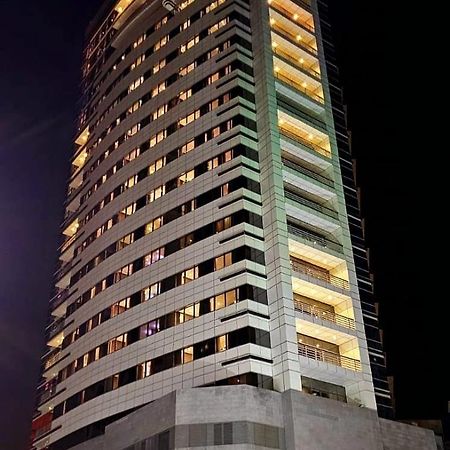 Sway Suites Manama Exterior foto